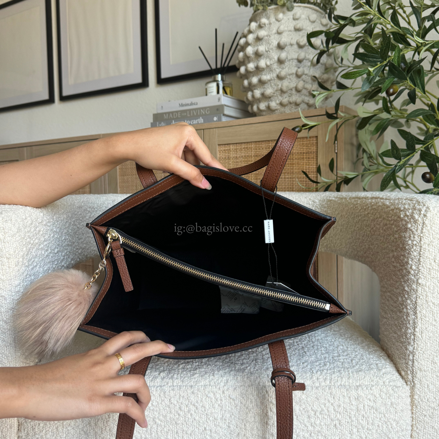 Large Grind Tote Bag in Brown (on-hand ph)