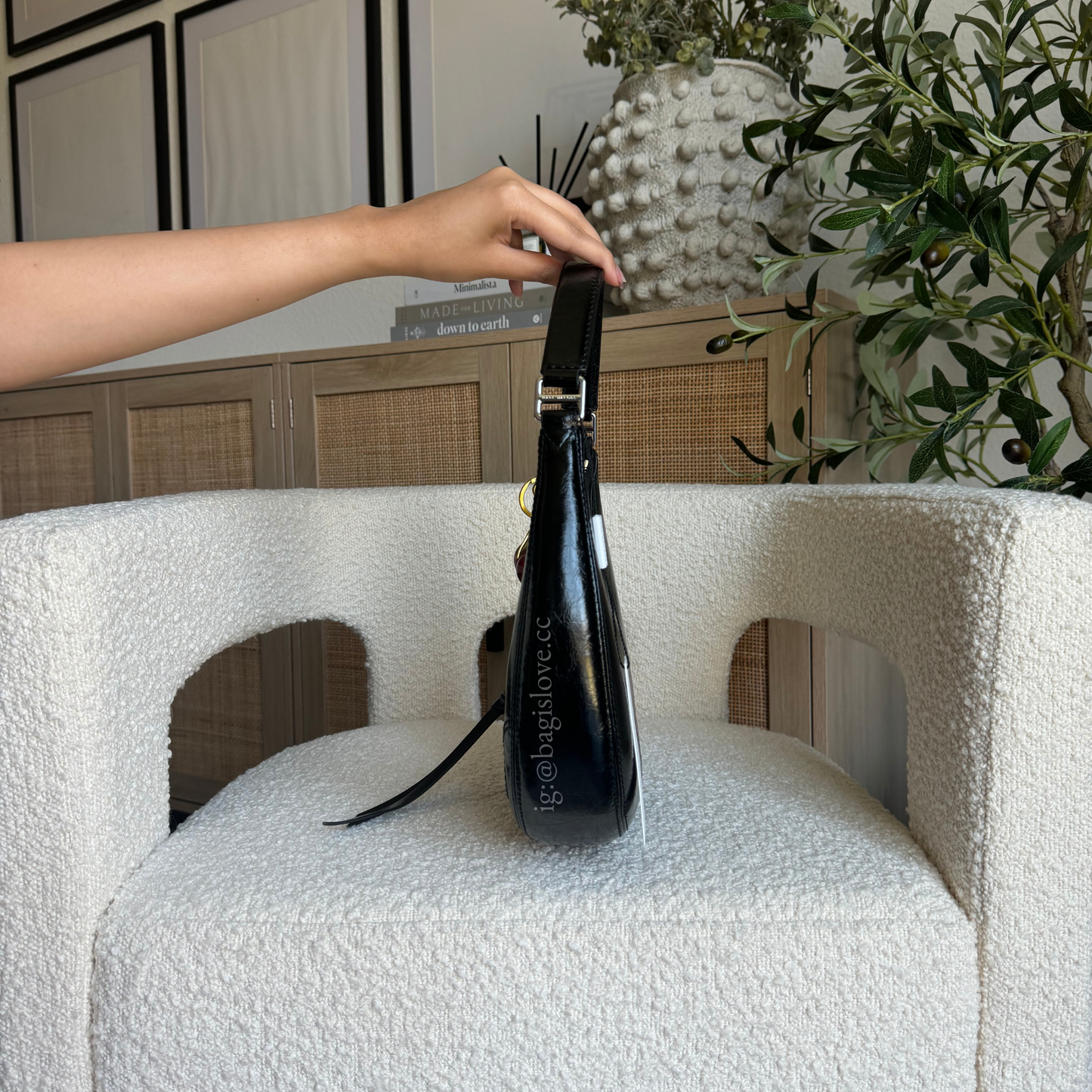 Crinkle Cruiser Crescent Bag in Black (on-hand ph)