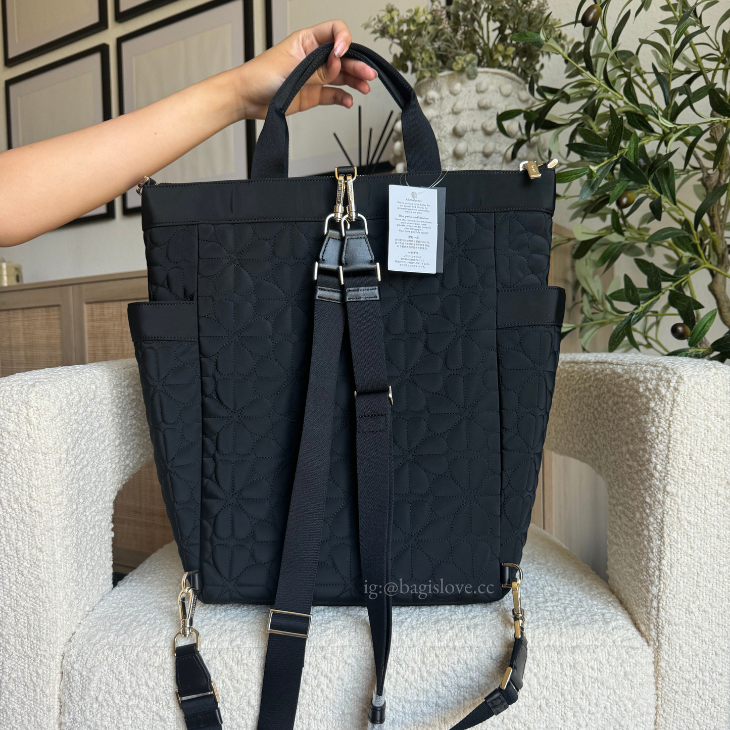 Spade Flower Quilted Fabric Convertible Backpack in Black (8 weeks eta🌊📦)