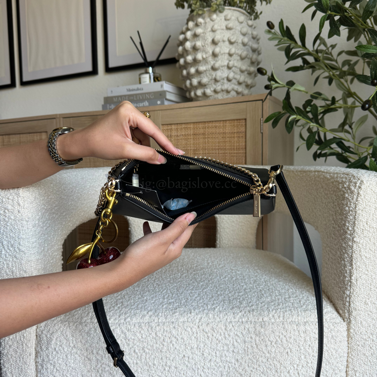 Margot Convertible Crossbody Bag in Black (8-10 weeks arrival 📦🌊)