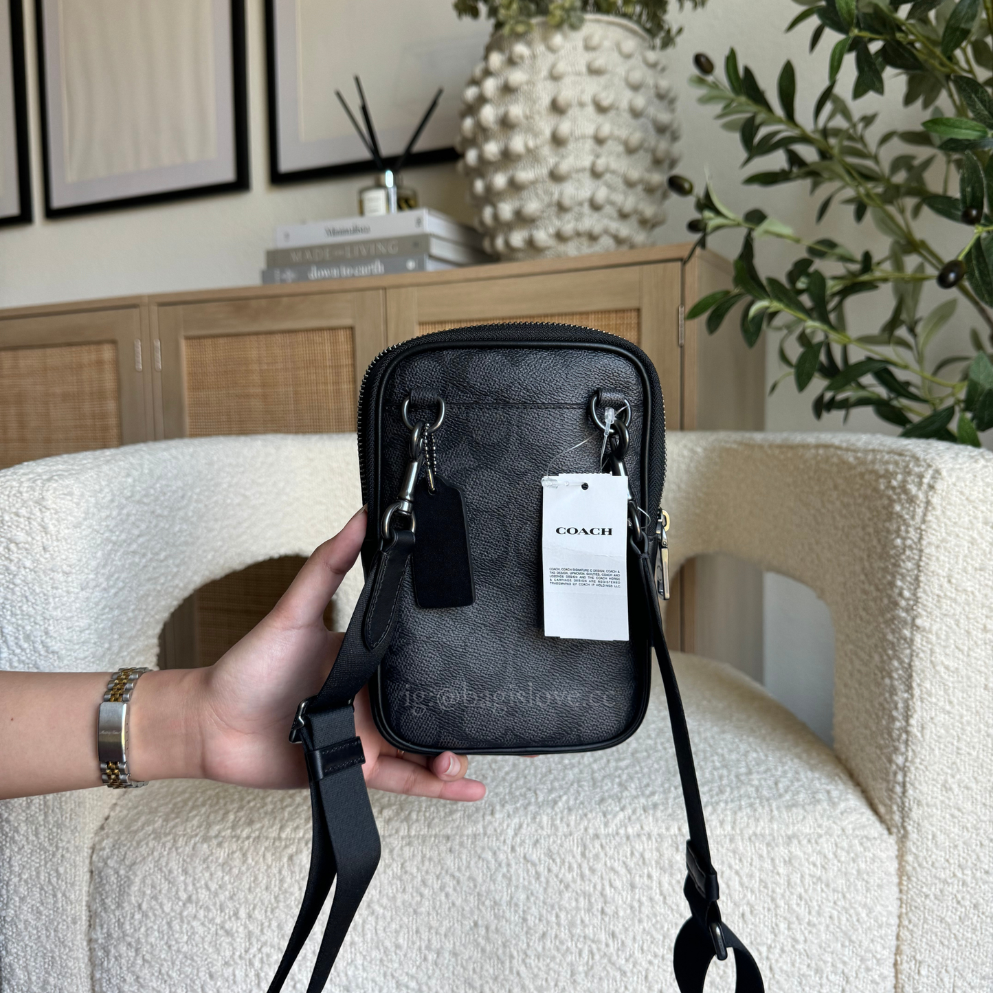 Aden Crossbody Bag In Signature Canvas (arrival before 🎄)