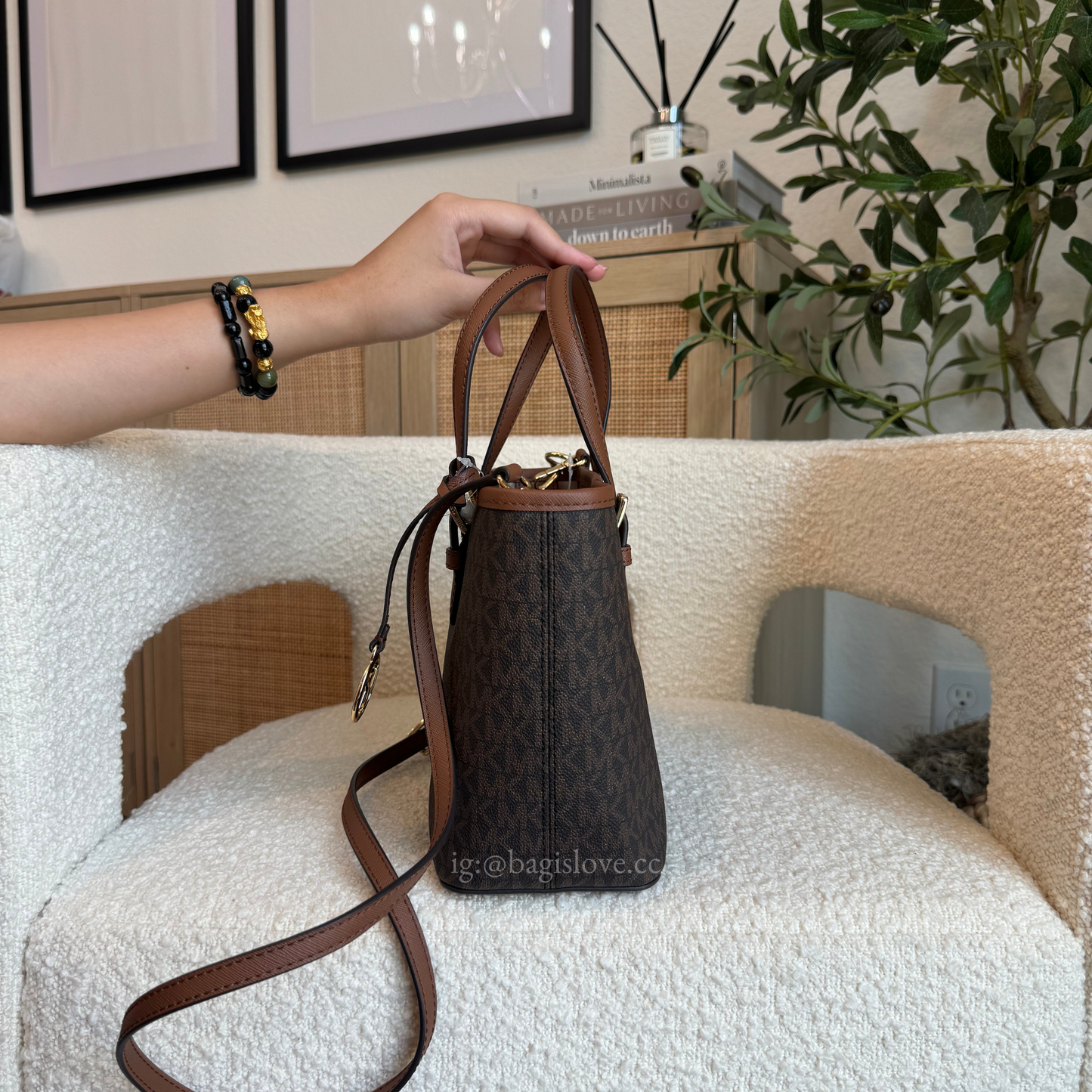 Jet Set Travel Small Logo Top-Zip Tote Bag in Brown (8 weeks arrival 📦🌊)