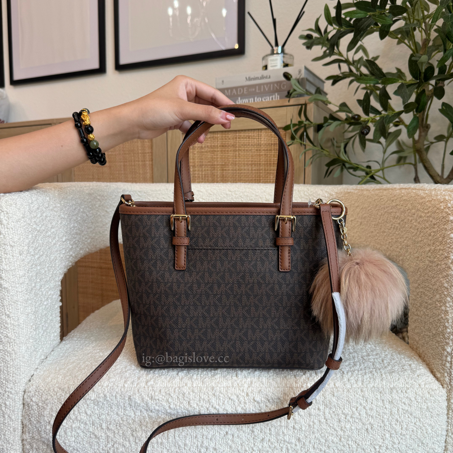 Jet Set Travel Small Logo Top-Zip Tote Bag in Brown (8 weeks arrival 📦🌊)