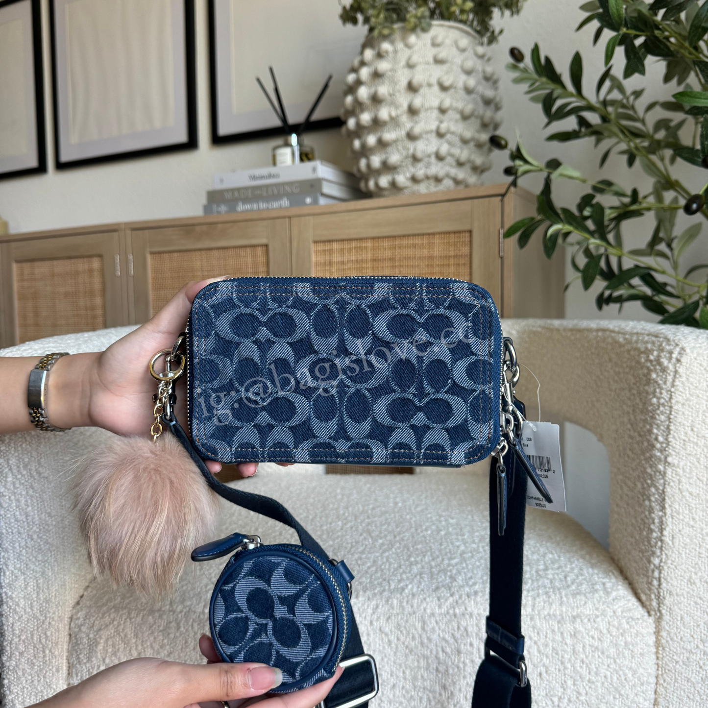 Charter Crossbody Bag 19 In Signature Denim (8-10 weeks arrival 📦🌊)