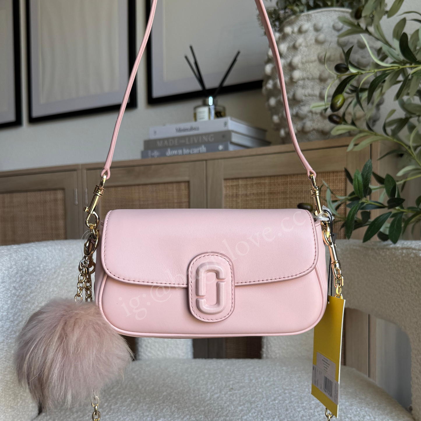 The Clover Shoulder Bag in Rose (in-transit 8-10 weeks arrival📦)