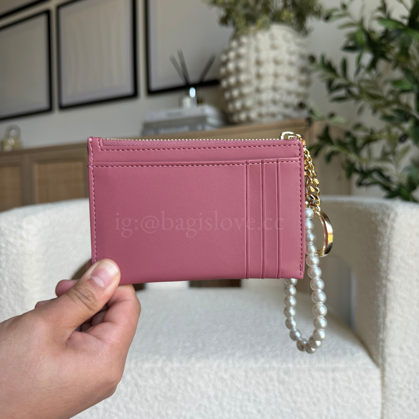 Carey Quilted Studded Small Card Holder in Pink (8-10 weeks arrival 📦🌊)
