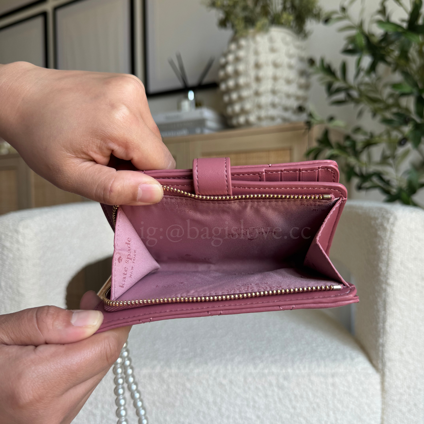 Carey Quilted Studded Medium Bifold Wallet in Pink (8-10 weeks arrival 📦🌊)