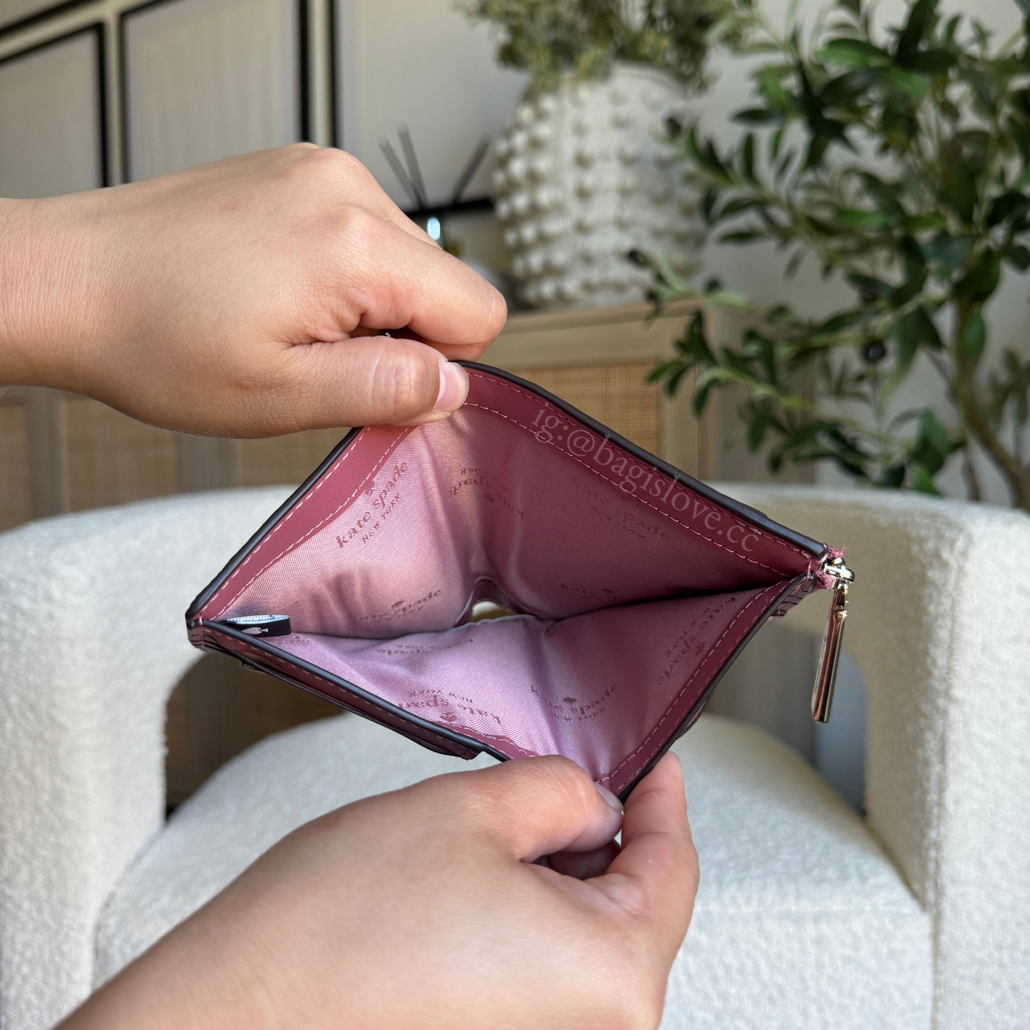 Lena Small L Zip Wallet in PInk (8-10 weeks arrival 📦🌊)
