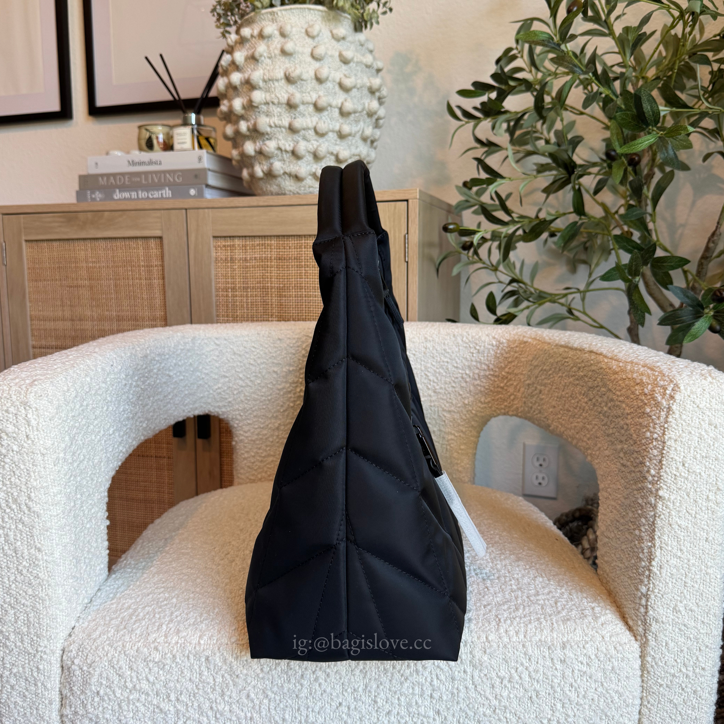 Voyage Hobo Bag in Black (8-10 weeks arrival🌊📦)