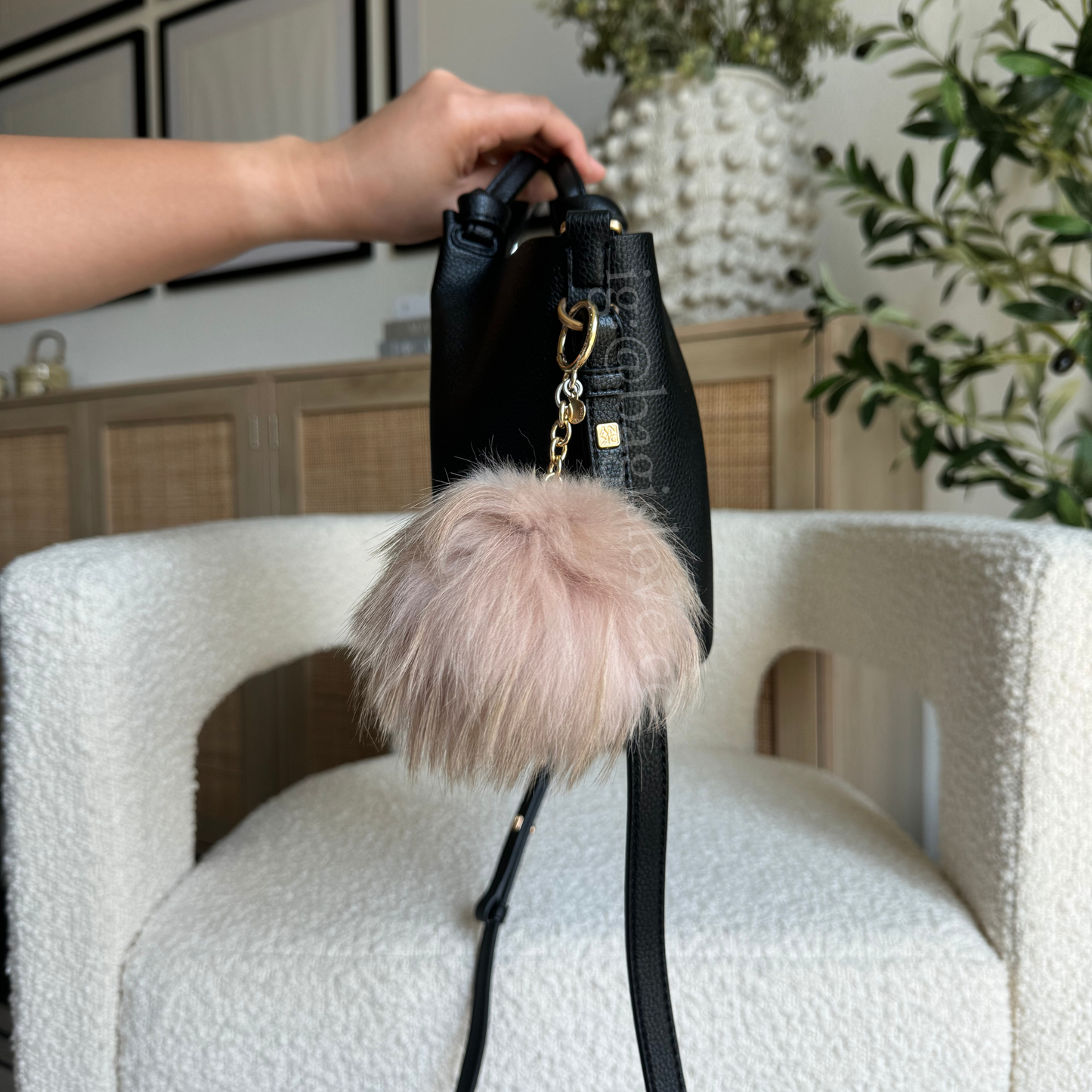Paula Small Commuter Tote in Black (8-10 weeks arrival 📦🌊)
