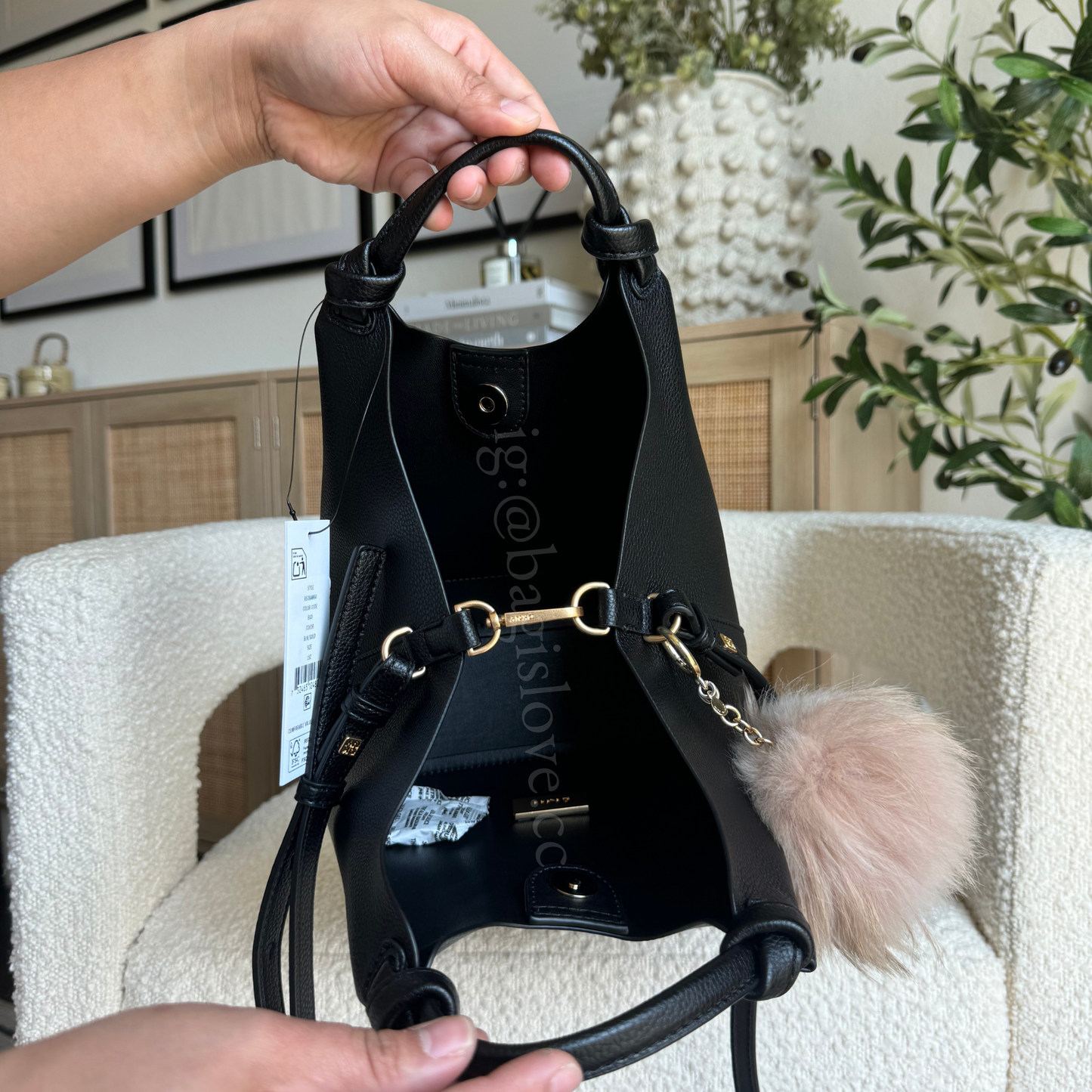 Paula Small Commuter Tote in Black (8-10 weeks arrival 📦🌊)
