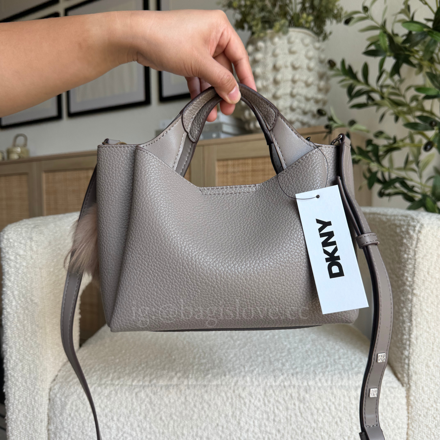 Willa Mini Satchel in Tan (in transit 📦)