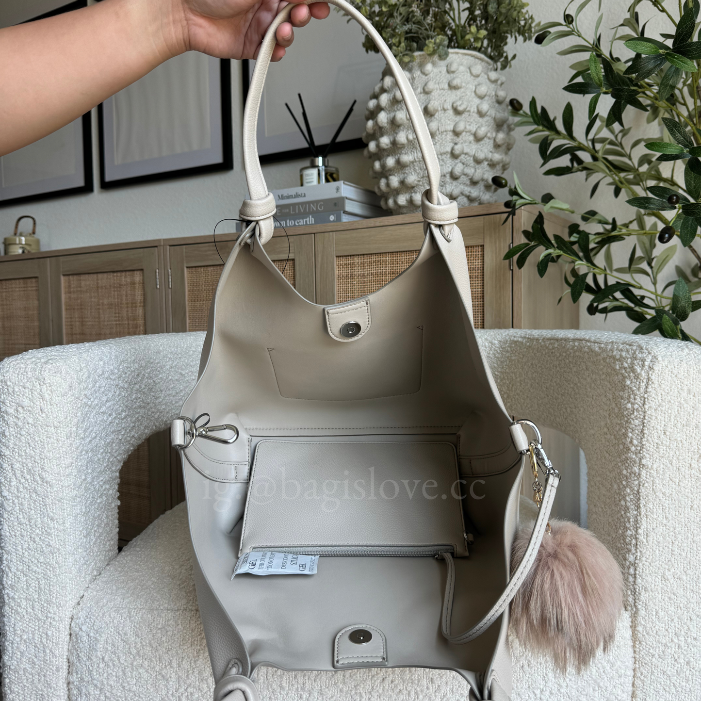 Paula Commuter Medium Tote (8-10 weeks arrival 📦🌊)