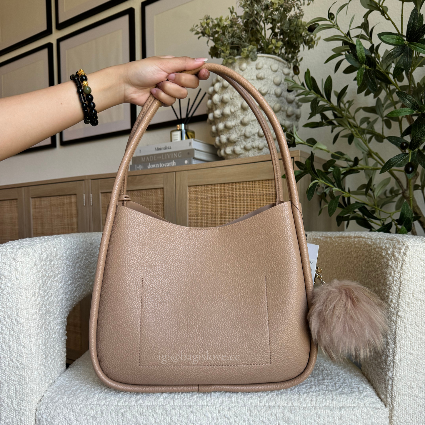 Capri Large Hobo Bag (8 weeks eta 🌊)