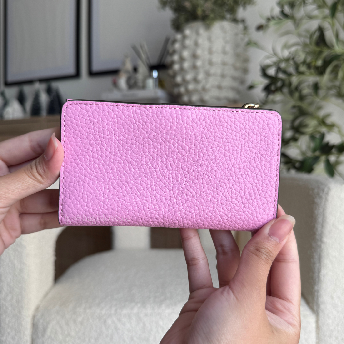 Julia Small Slim Bifold Wallet in Pink