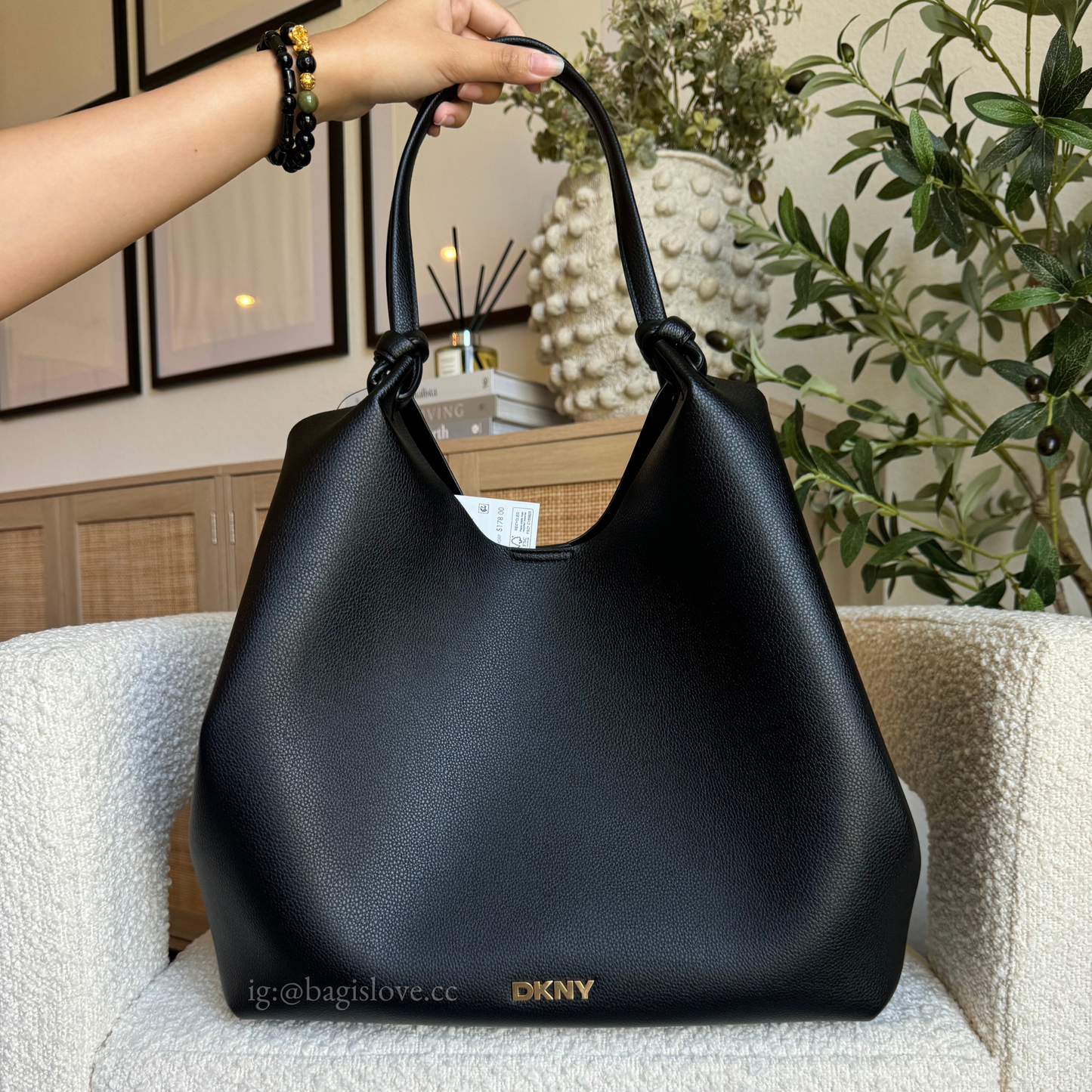 Paula Commuter Large Tote (8 weeks eta 🌊)