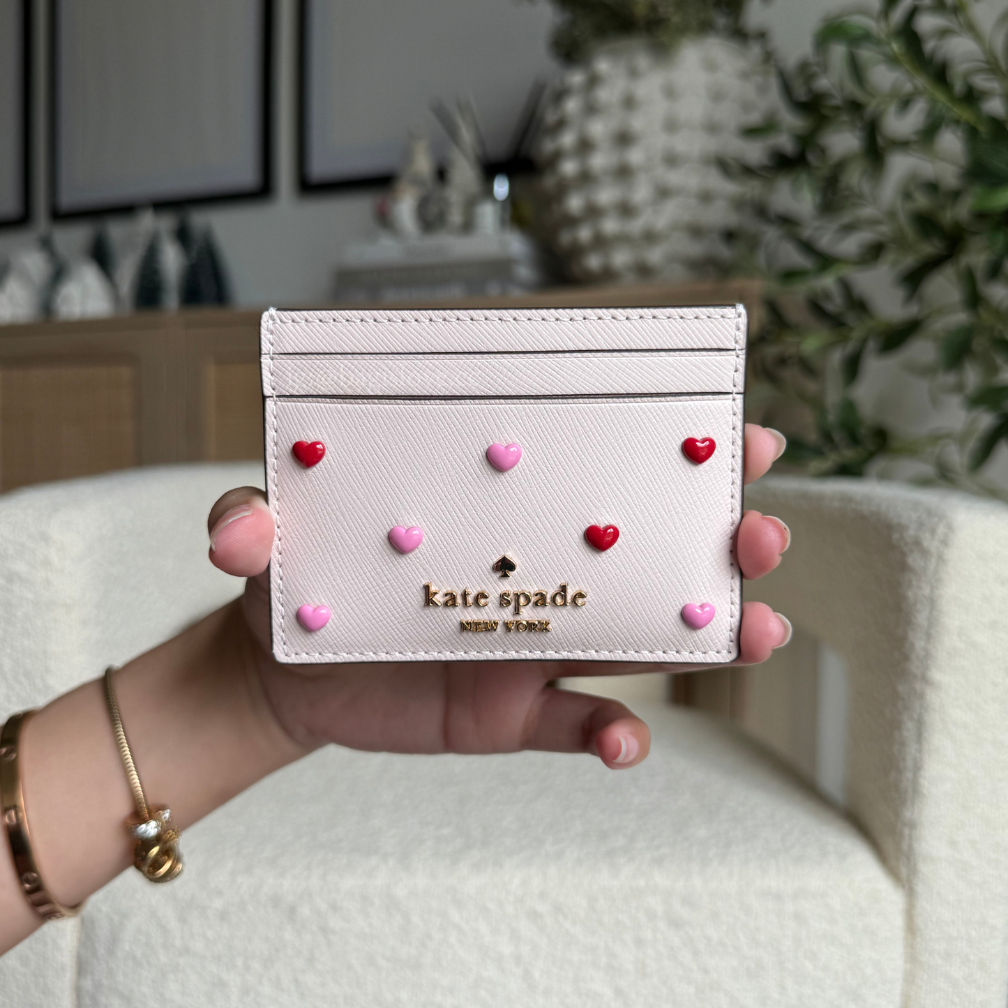 Boxed Madison Heart Studs Small Slim Card Holder