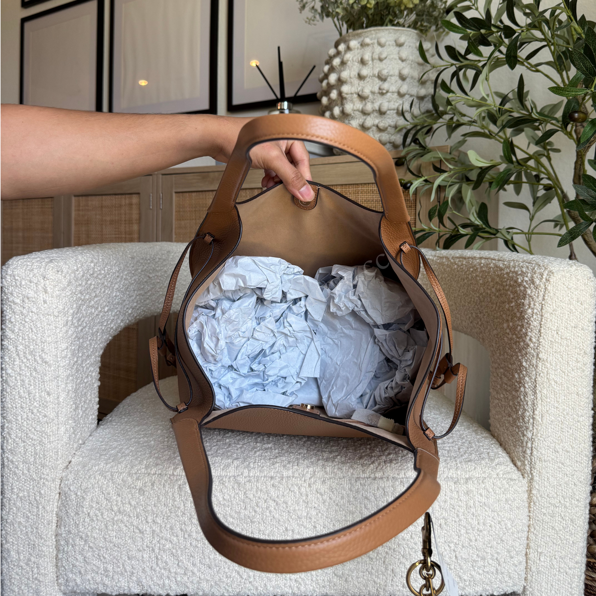 Stash Carryall Bag in Brown