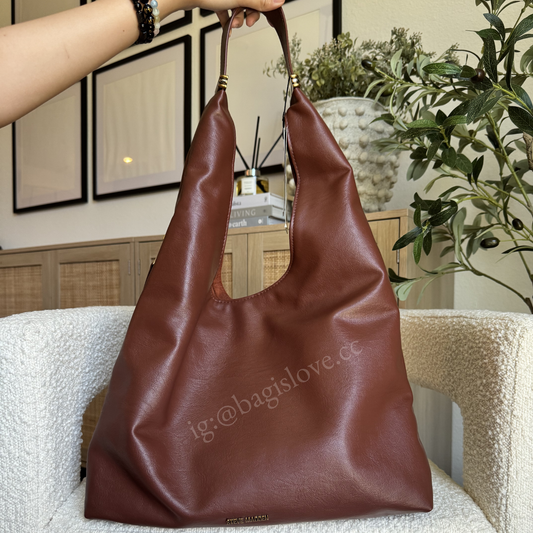 Dempsy Bag in Brown Leather (in transit)✨🌊