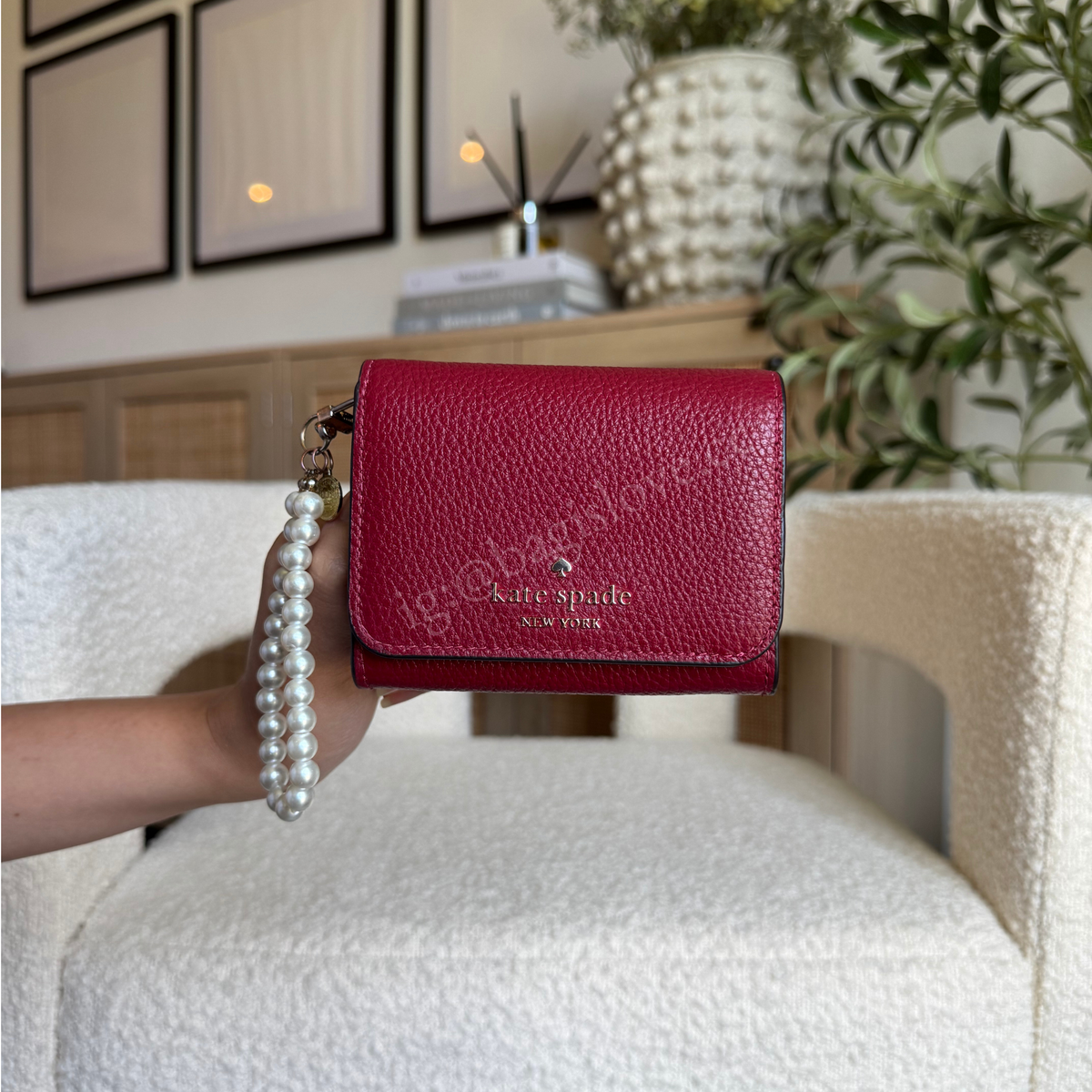 Small L-Zip Flap Wallet in Red Pebbled Leather