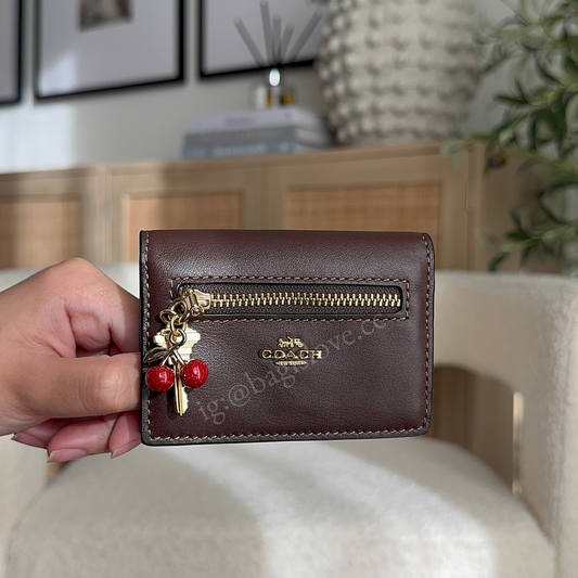 Card Case With Charms in Glazed Leather (in transit)✈️✨