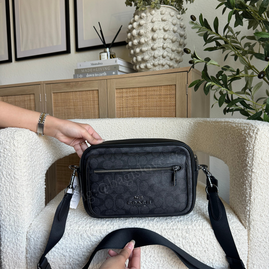 Elias Crossbody In Black Signature Canvas (arrival before 🎄)