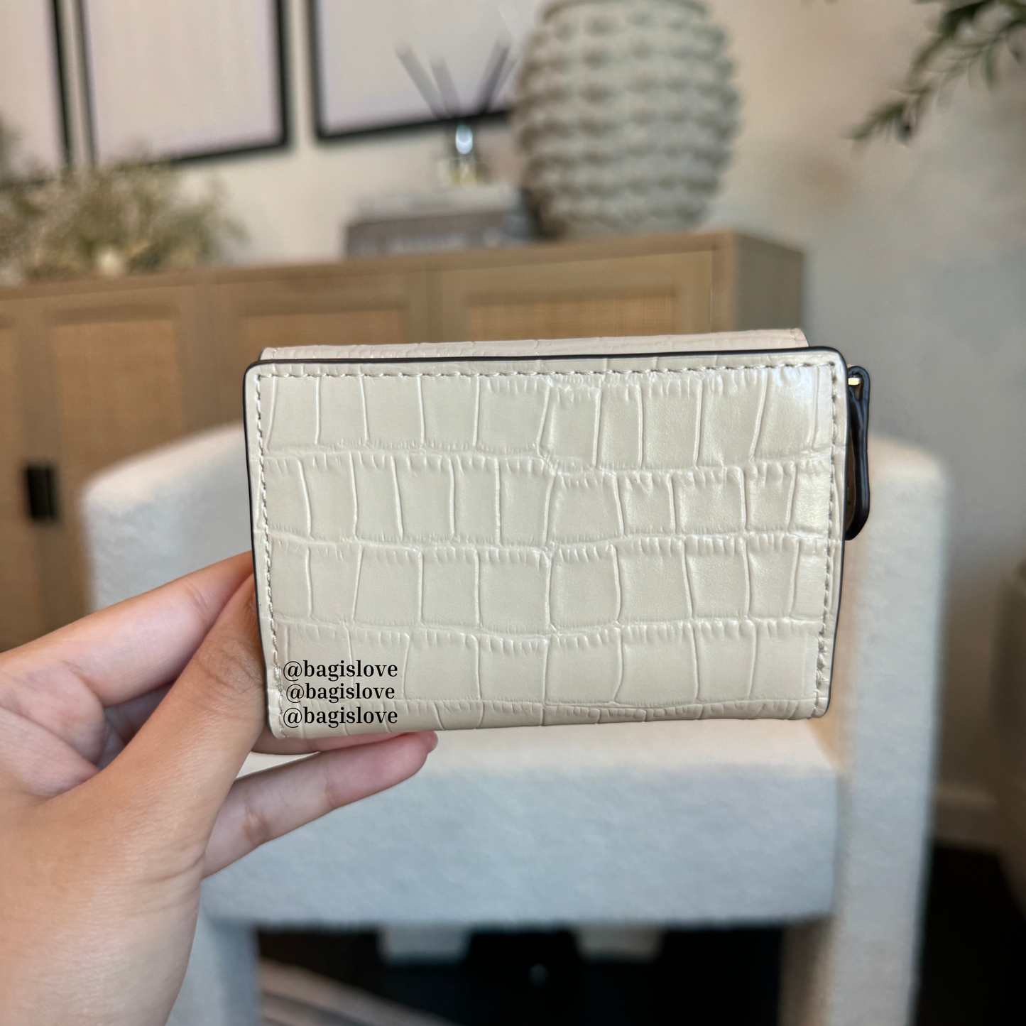 Micro Wallet in Gold Ivory