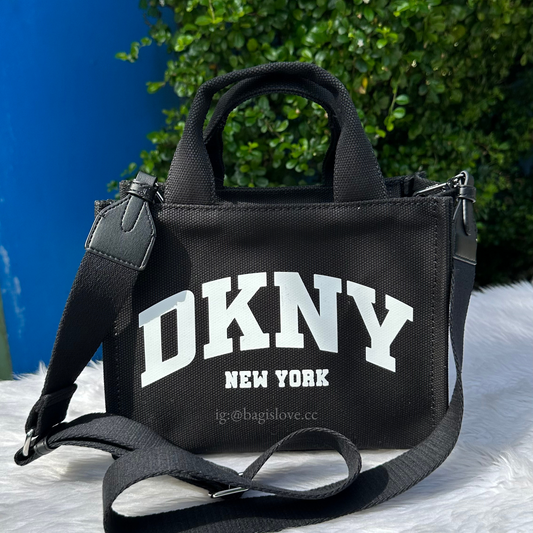 Hadlee Small Tote in Black (on-hand ph)