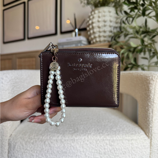 Shiny Leather Small L-Zip Wallet in Hot Fudge