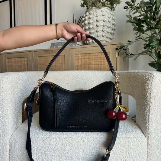 Drifter Large Hobo Bag in Black (in transit✨)