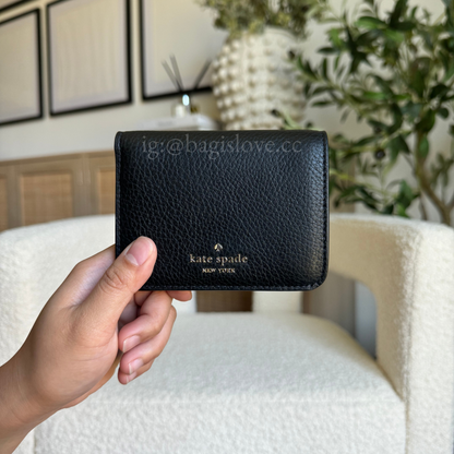 Lena Small Bifold Wallet in Black (8-10 weeks arrival 📦🌊)