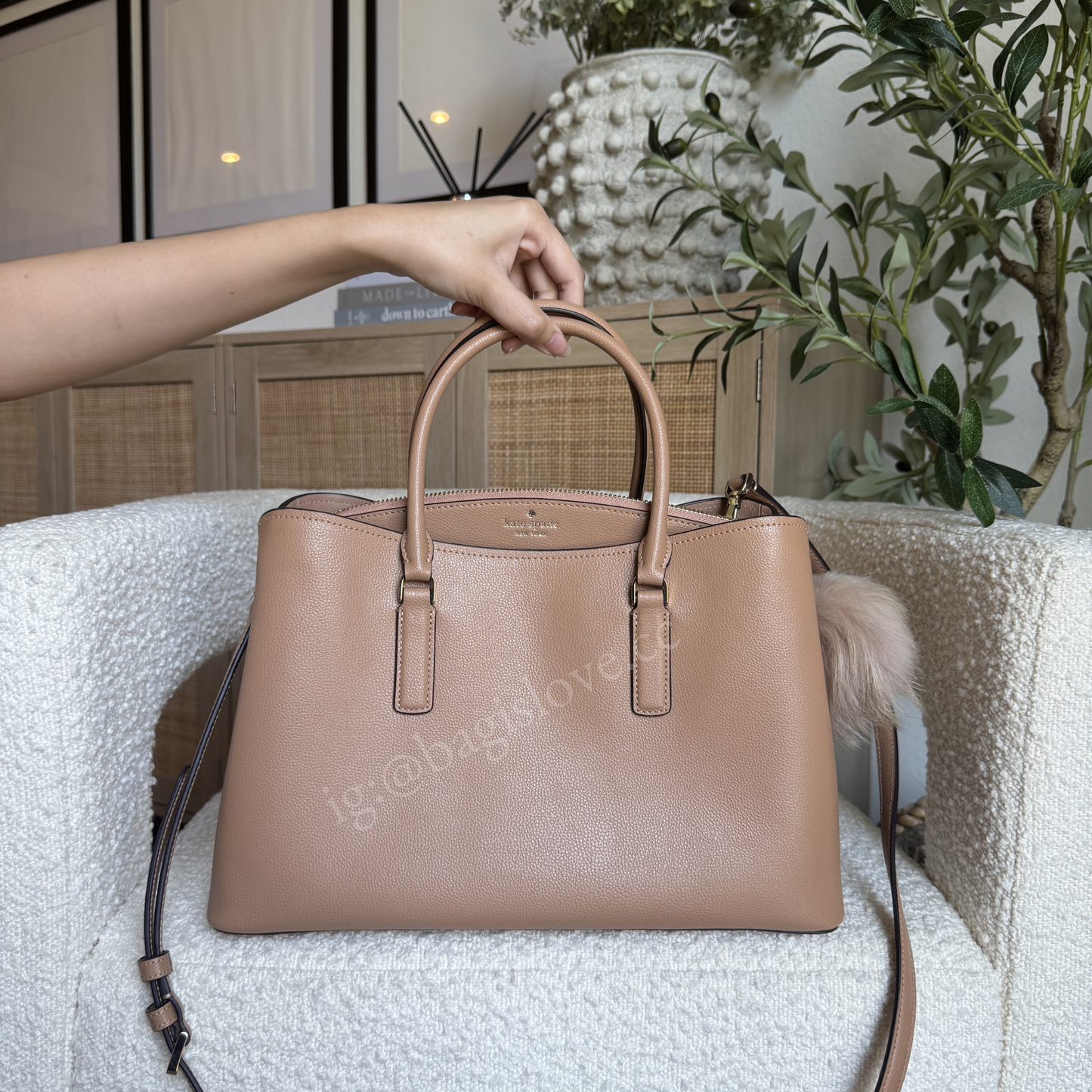 Thompson Street Satchel Bag in Brown (in-transit)✨✈️