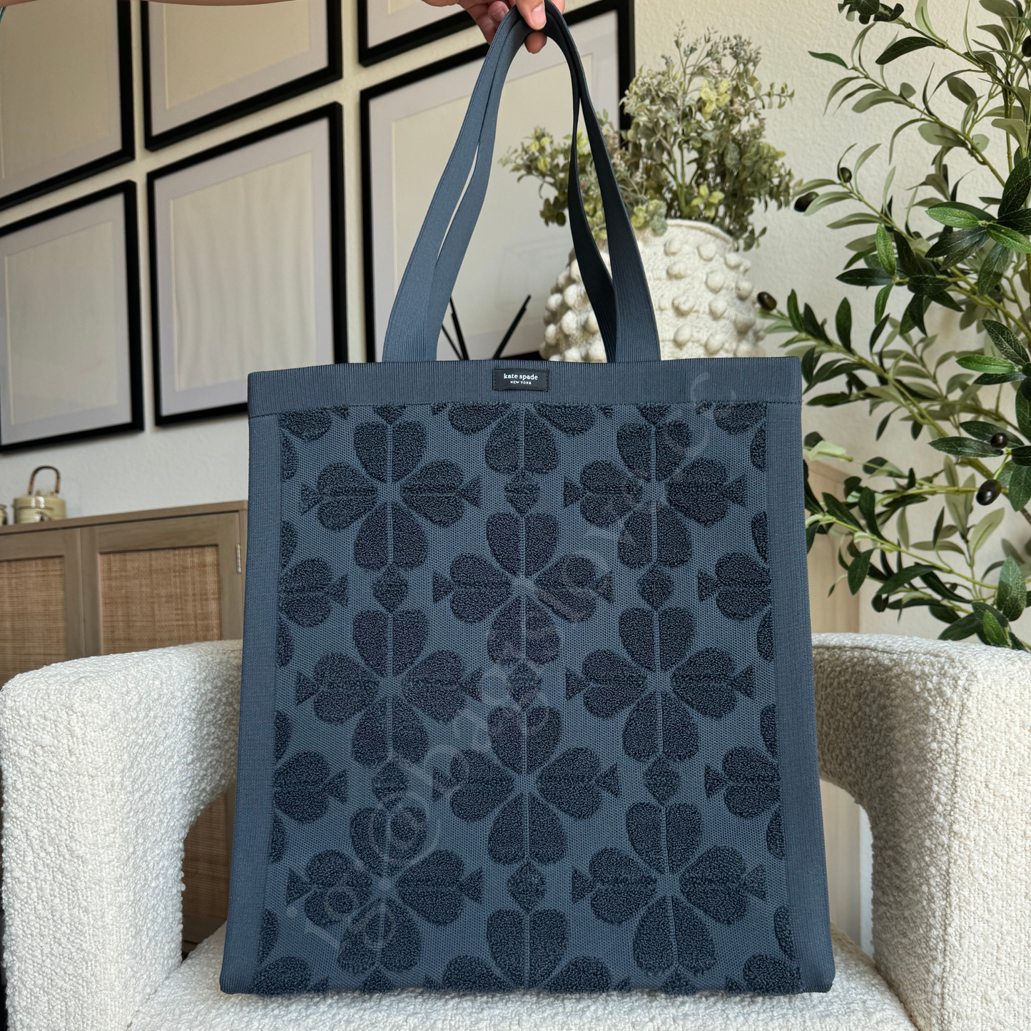 Brooke Terry Carryall Large Tote in Navy (on-hand PH!)
