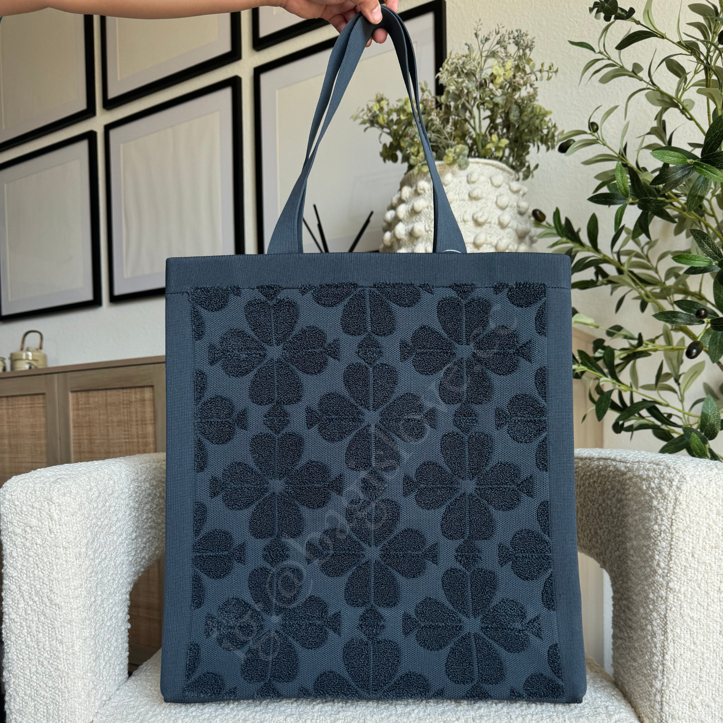 Brooke Terry Carryall Large Tote in Navy (on-hand PH!)