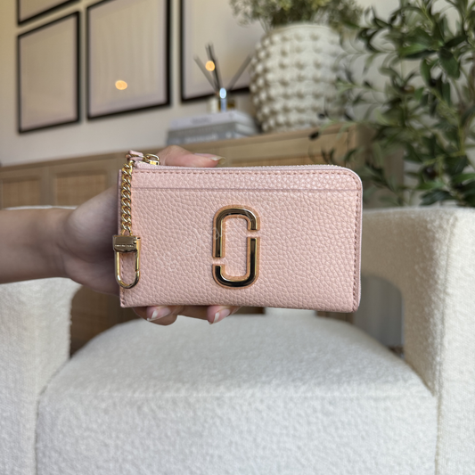 Marc Jacobs Top Zip Multi Wallet in Rose