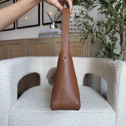 454 Sculpted Shoulder Bag in Warm Gingerbread (in transit)✨