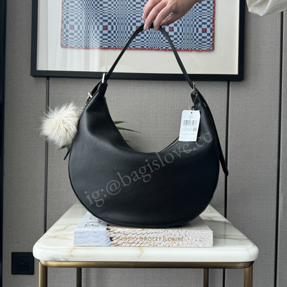 Nova Large Shoulder Bag in Black (in-transit✨)