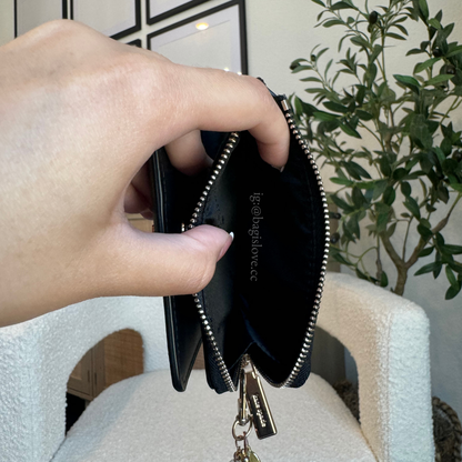 Madison Small L Zip Wallet in Black