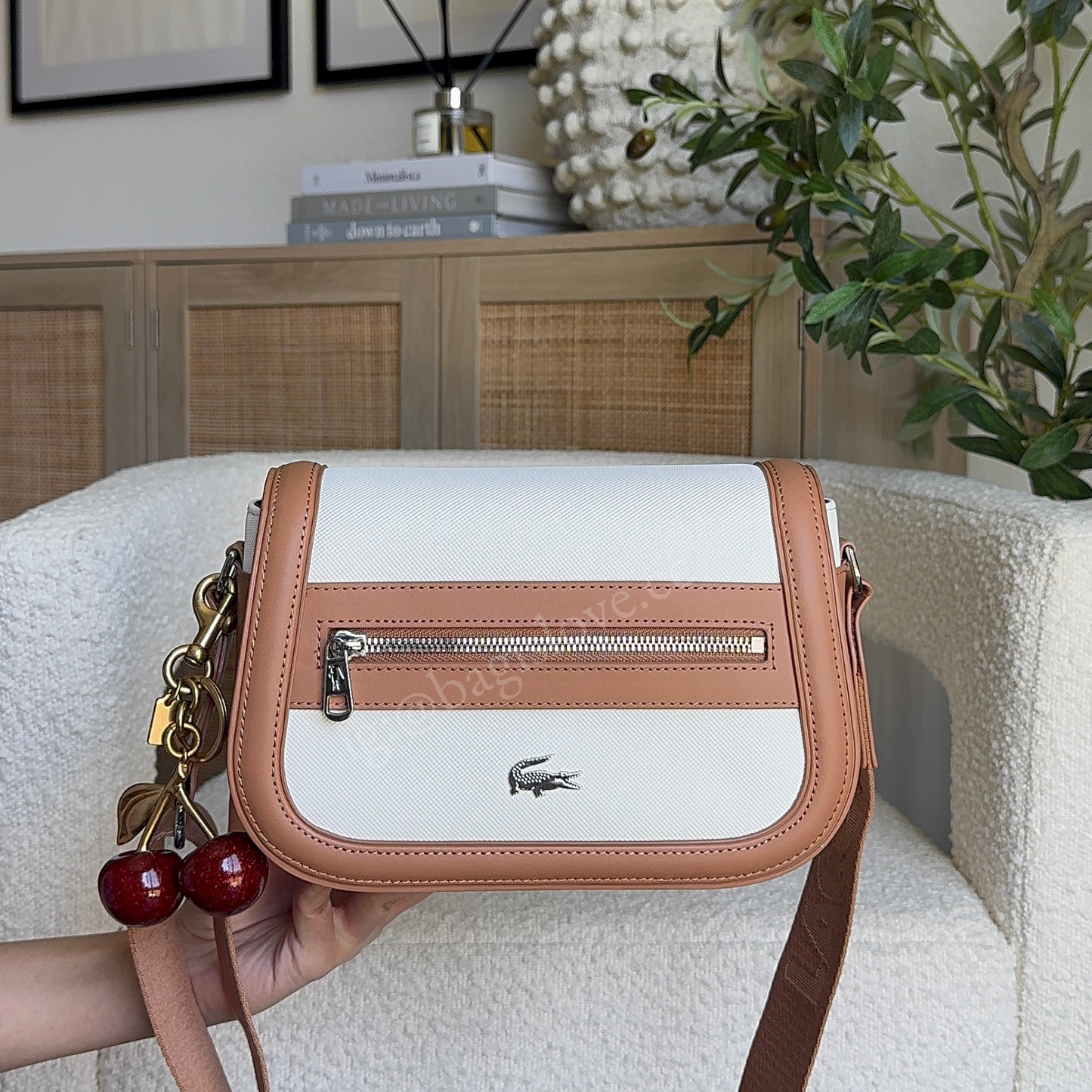 Nilly Crossbody Flap Bag in White and Tan (in transit)✨🌊