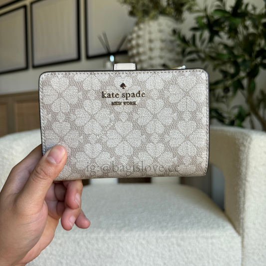 Spade Flower Medium Bifold Wallet in Beige Gray (8-10 weeks arrival 📦🌊)