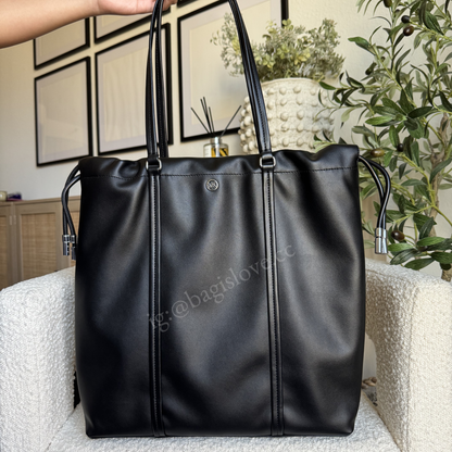 Matilda Large Cinch Tote Bag in Black (in- transit✨)