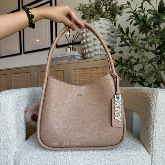 Capri Large Hobo Bag  (8 weeks eta 🌊)