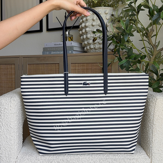 L.12.12 Concept Striped Tote in White and Navy (in transit)✨🌊