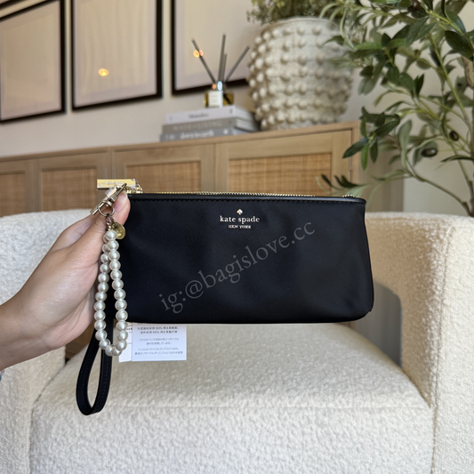 Wren Nylon Wristlet in Black (in-transit)✨