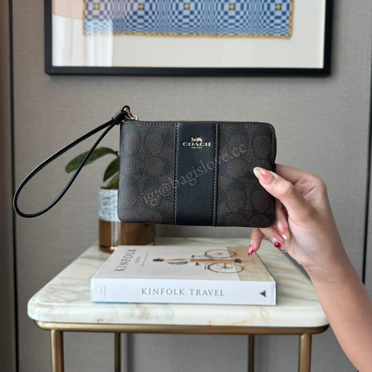 Corner Zip Wristlet In Black Brown Signature Canvas With Stripe