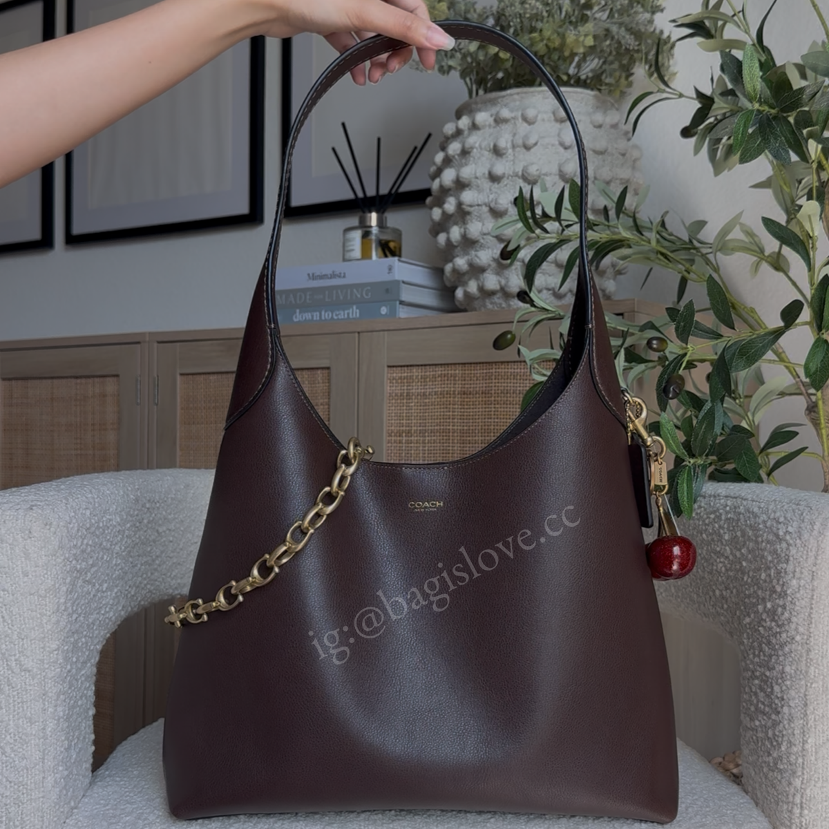 Brooklyn Shoulder Bag 39 in Maple