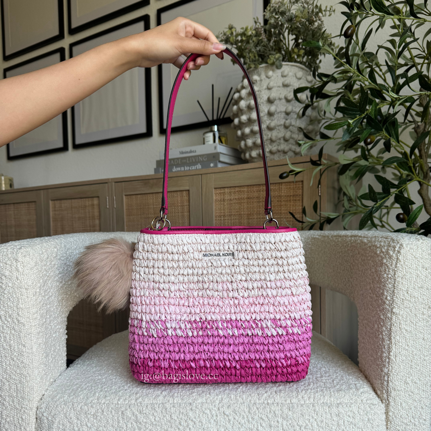 Pratt Medium Ombré Straw Shoulder Bag in Pink Multi (8 weeks arrival 📦🌊)