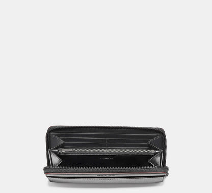 Accordion Wallet in Black Signature Leather