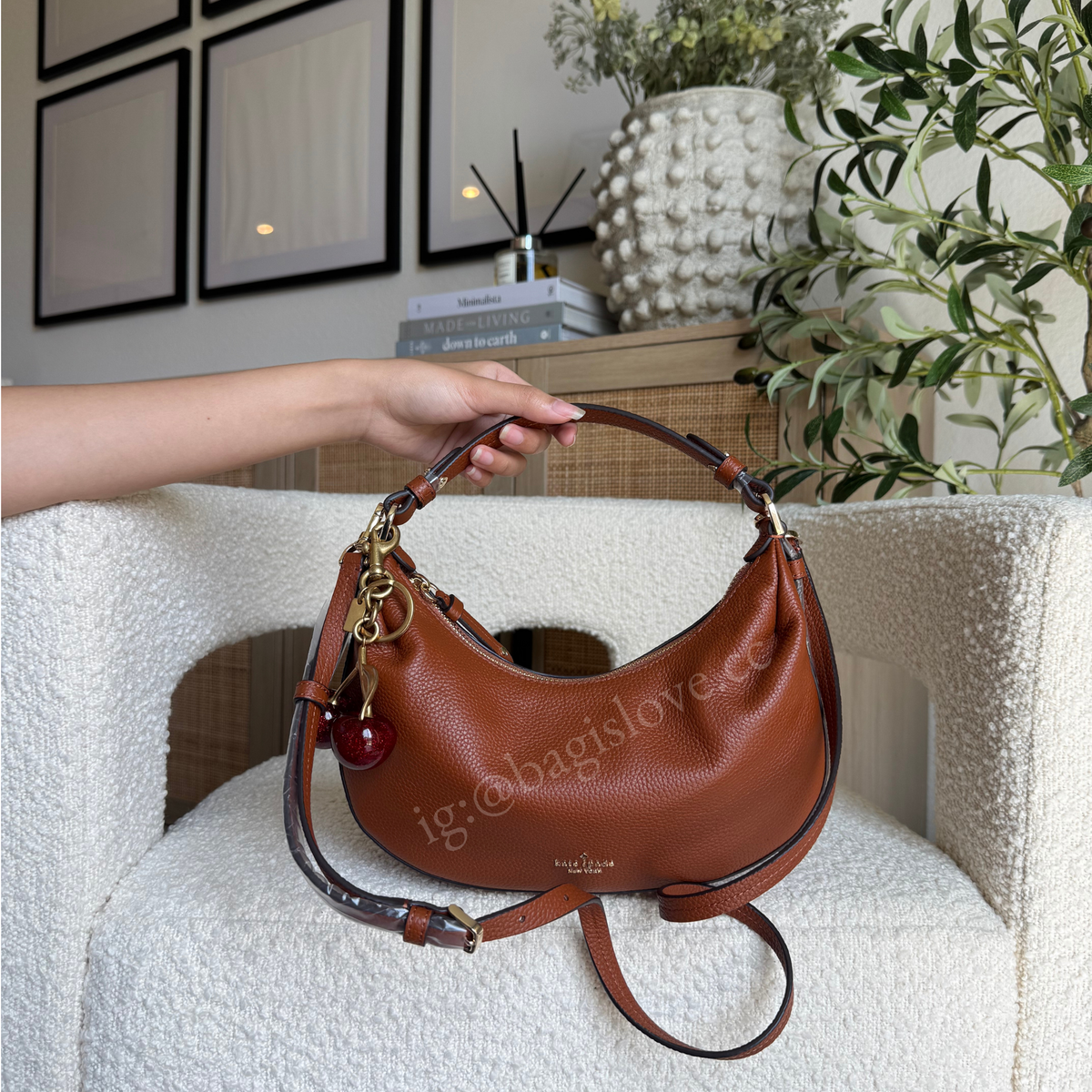 Selene Shoulder Bag in Brown