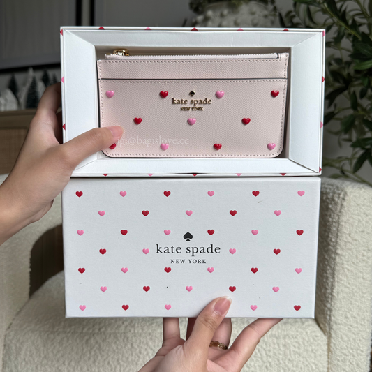 Boxed Madison Heart Studs Large Slim Card Holder